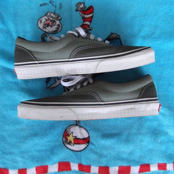 vans off the wall olive shoes size mens 8 womens 9.5 main image 4